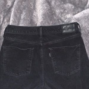 Black Levi’s Pants,